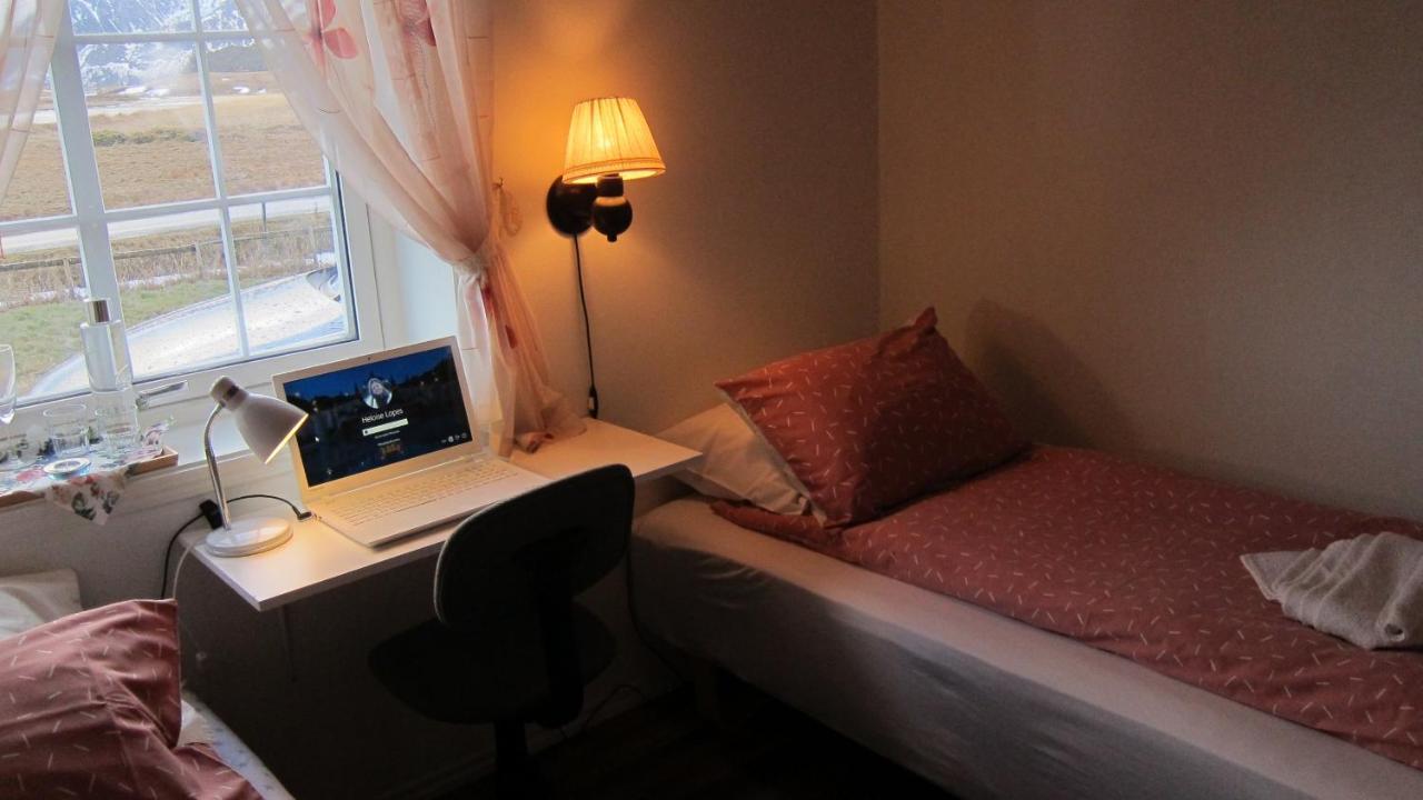 Heloise'S Accommodation Fredvang ภายนอก รูปภาพ